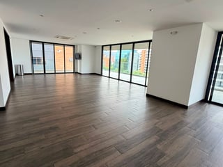 APARTAMENTO EN RENTA |AMUEBLADO | VASANTA| ZONA 10 - 4