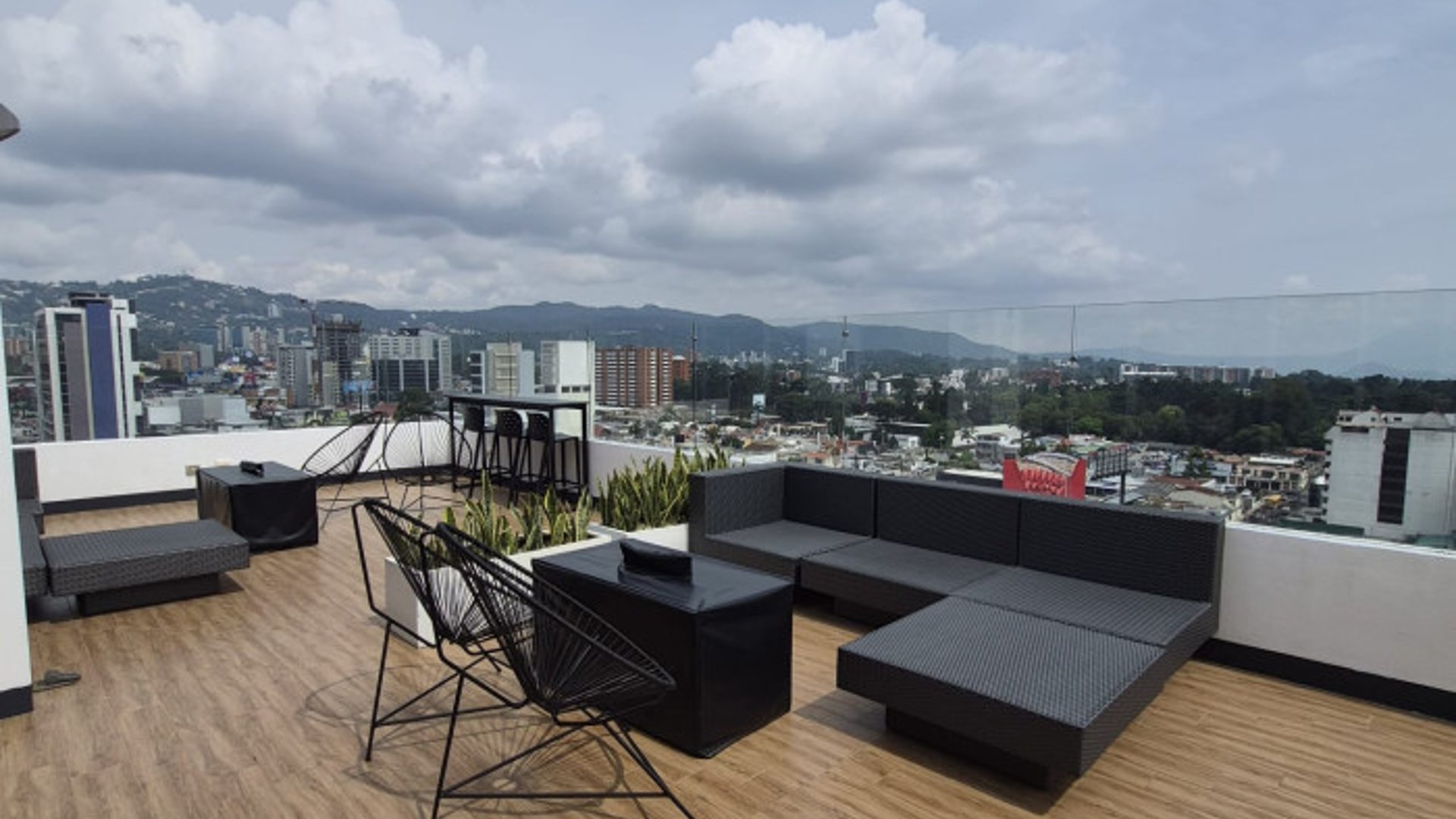 Apartamento en venta en zona 10 - Miniatura 25