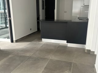 📍 APARTAMENTO EN VENTA – 2 HAB + BALCÓN | SHIFT CAYALÁ | ZONA 16 - 3