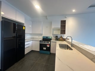 Apartamento en Alquiler  Nogales de Cayalá Zona 16 - 2