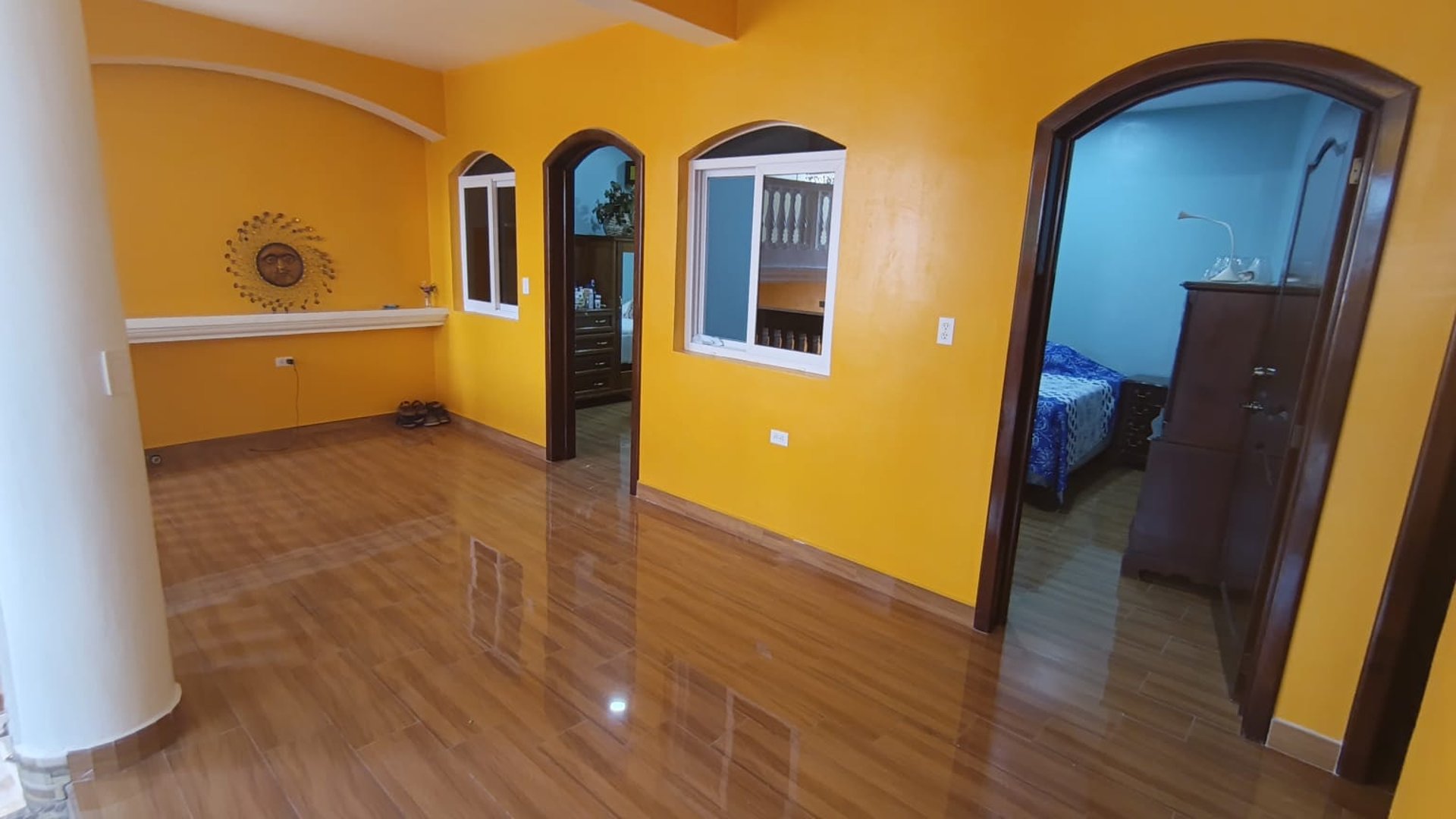 CASA EN RENTA IDEAL PARA OFICINAS O CLINICAS MEDICAS - Miniatura 17