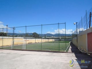 Terreno en Venta con canchas deportivas e instalaciones - 2