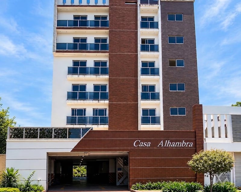 📍 APARTAMENTO EN RENTA – 2 HAB | EDIFICIO ALHAMBRA | ZONA 15