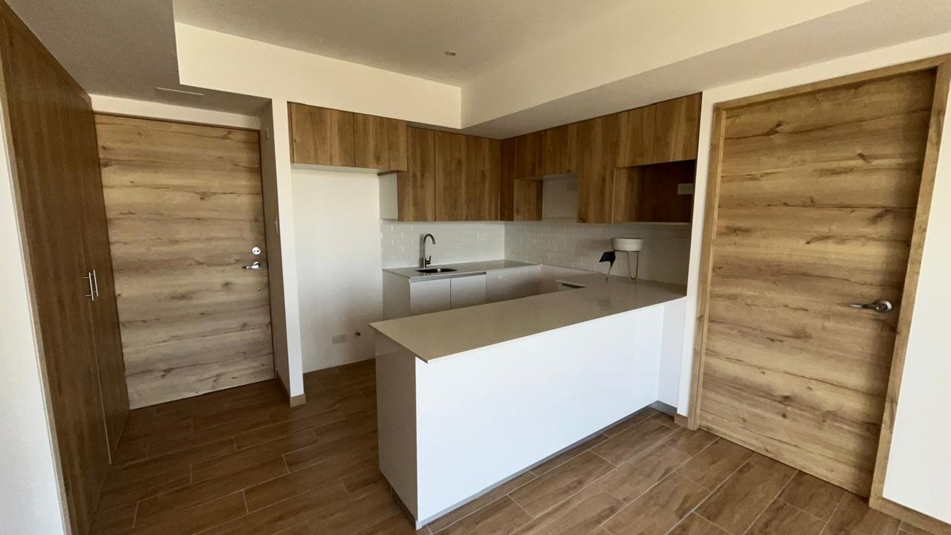 VENTA Apartamento Zona 9 Cendana - Miniatura 3