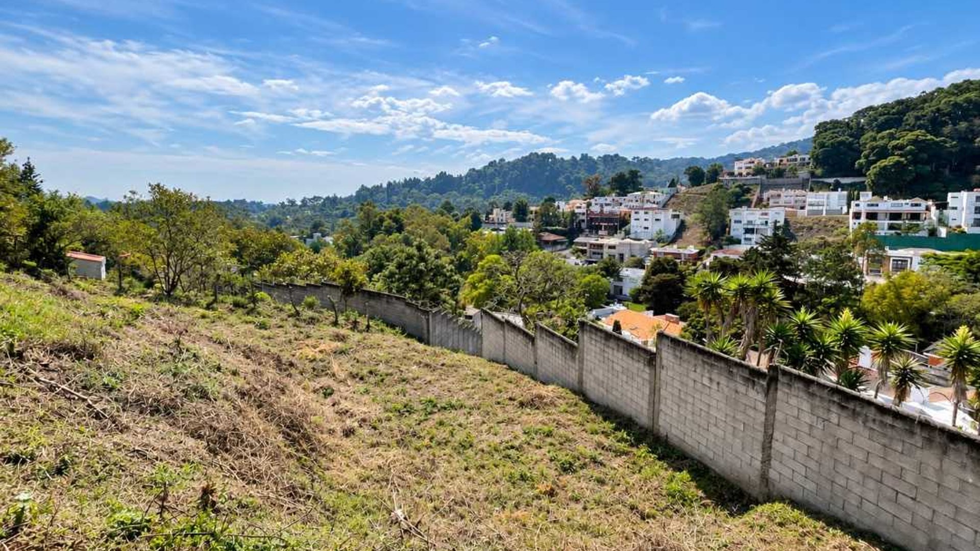 TERRENO EN VENTA ????Residenciales La Montaña, zona 16 - Miniatura 3