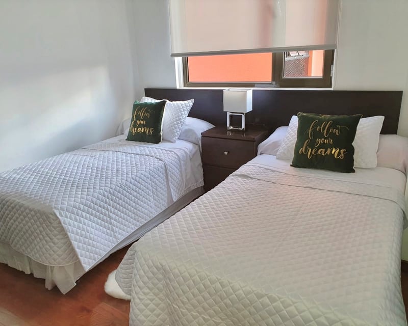 VENTA Apartamento Amueblado y Equipado Zona 14 Plenum Catorce - Miniatura 9