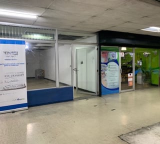 Local Comercial en Renta en Centro Comercial Zona 5