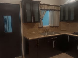 📍 CASA EN RENTA – 3 HABITACIONES | BOSQUES DE ARRAZOLA | KM 18.5 CAES - 3