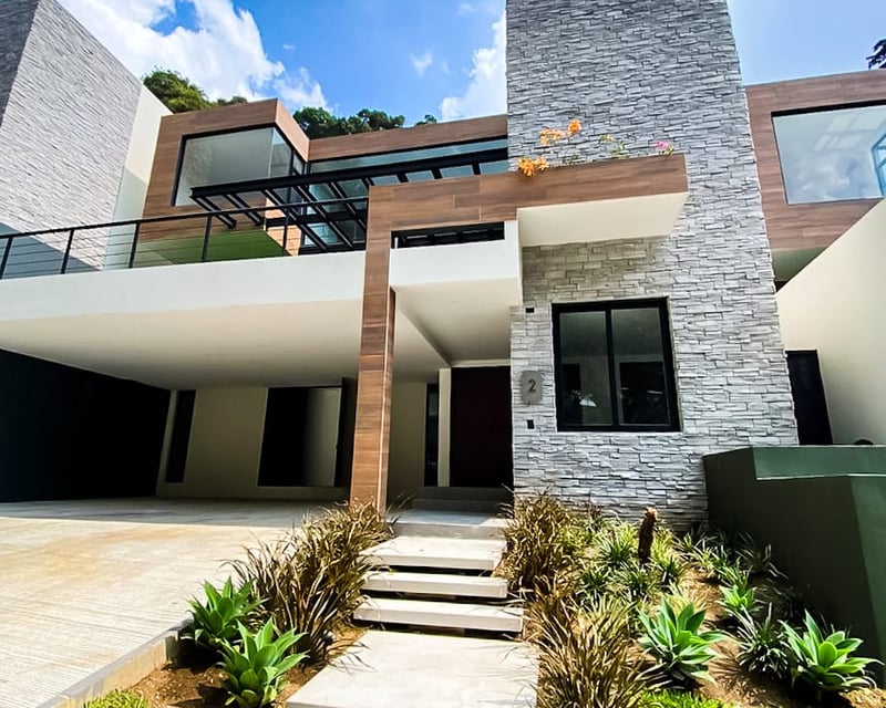 Casa en Venta en Condominio en Km 9.2 a Santa Catarina Pinula