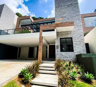 Casa en Venta en Condominio en Km 9.2 a Santa Catarina Pinula