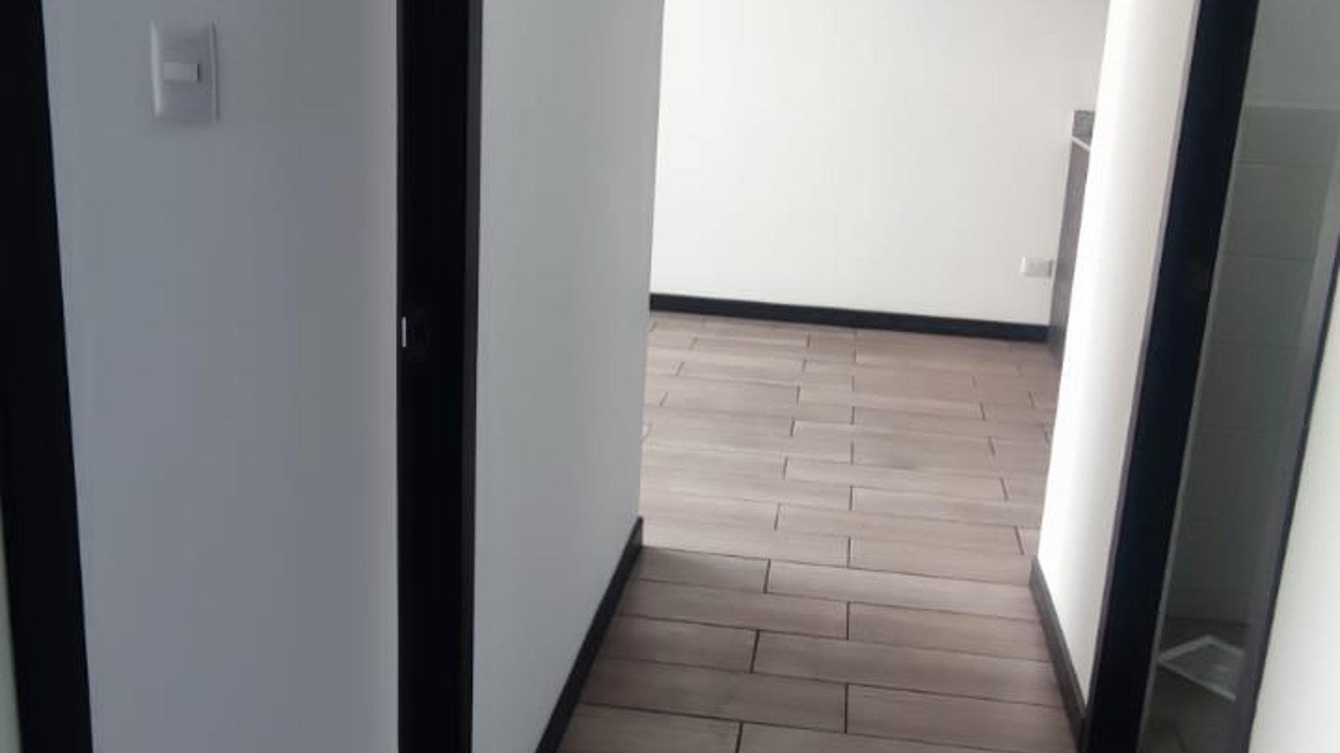 ???? APARTAMENTO EN VENTA – 3 HAB + NIVEL ALTO | PETÁPOLIS | ZONA 12 - Miniatura 10