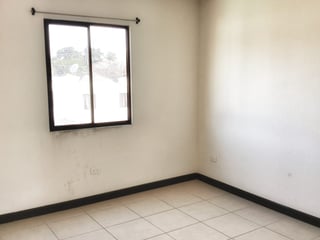 Alquiler de Casa en La Foret de Arrazola - Image 5