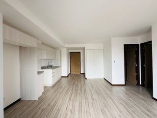 VENTA Ó ALQUILER DE APTO. PARA ESTRENAR - NEO 2, ZONA 10 - 5