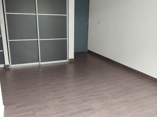 Apartamento Económico en Venta en Zona 10 Mixco - 2