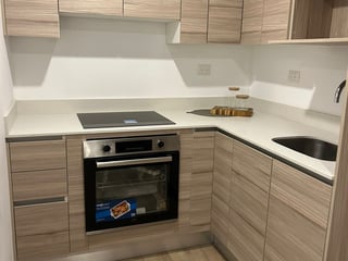 Apartamento en Venta en Zona 14, Sector la Villa - Image 3