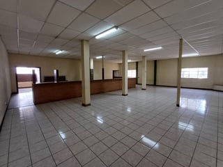 Local en alquiler, Calzada Roosevelt  - 3