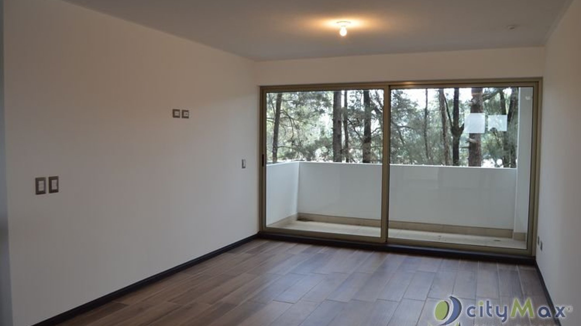 CityMax Diamond Alquila Apartamento en Zona 15 - Image 1