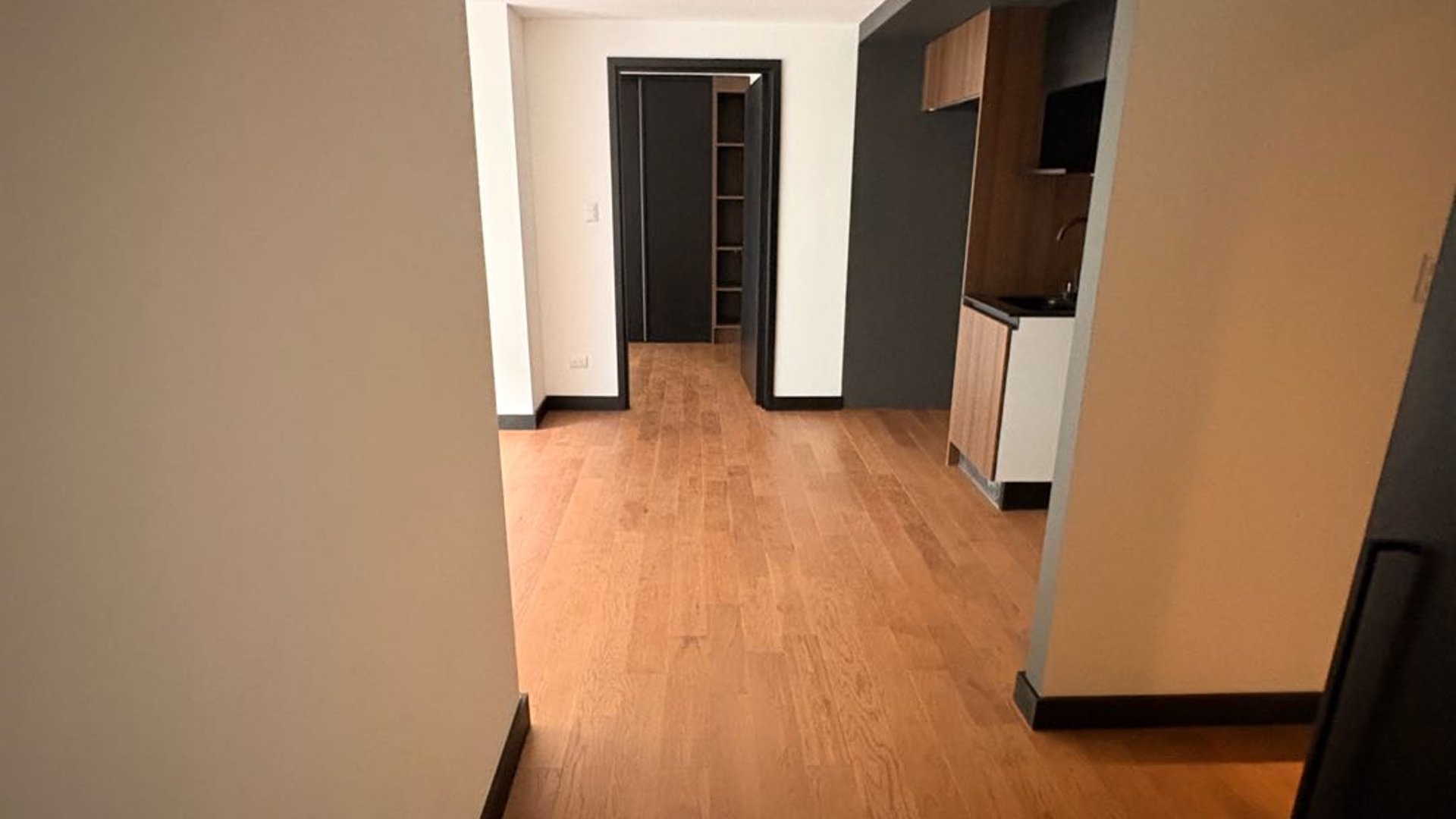 Alquiler de apartamentos de 2 y 3 habitaciones en Villa Mariscal - Miniatura 13