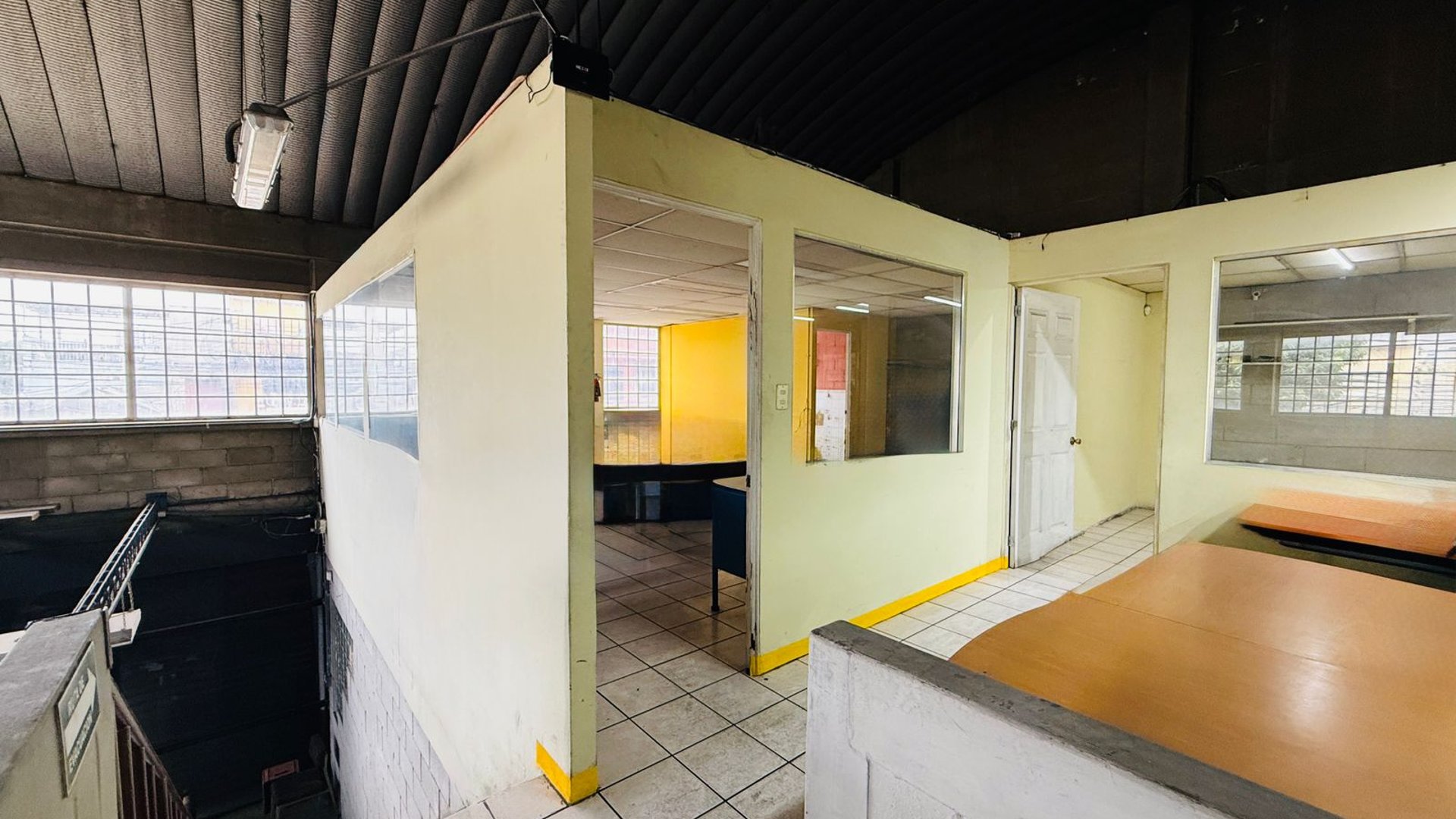 Venta de Bodega en Excelente Ubicación - Zona 01 - Miniatura 9