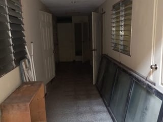 VENTA casa uso comercial en zona 12 entorno El Carmen - Image 9