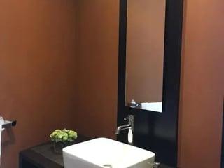 OFICINA EN VENTA – TORRE PRADERA, ZONA 10 - 5