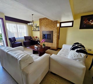 Hermosa Casa en Venta en Santuaria Muxbal km 14.5 CAES de 4 Habitaciónes