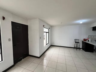Alquiler de Casa en La Foret de Arrazola - Image 8
