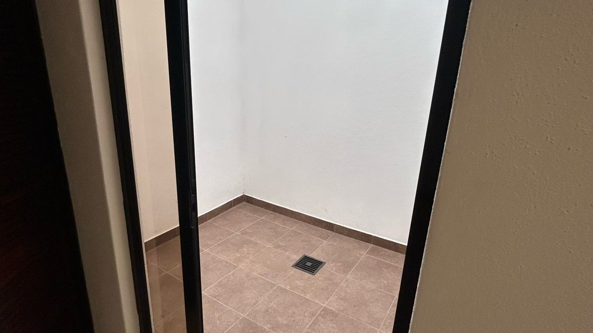 Alquiler de casa en zona 15 VH1 para oficinas ideal - Miniatura 18