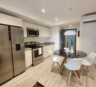 Apartamento en venta NUEVO EN ZONA 10 de 2 habitaciones