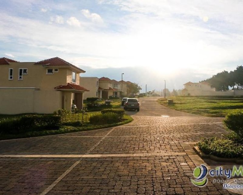 Terreno en Venta en Condominio en Km 22.5. CAES
