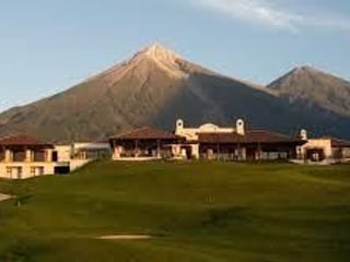 VENTA DE TERRENO EN LA REUNION COUNTRY CLUB, ANTIGUA - 4