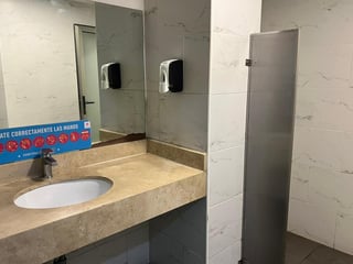 OFICINA EN RENTA EN CAYALÁ ZONA 16 - 5