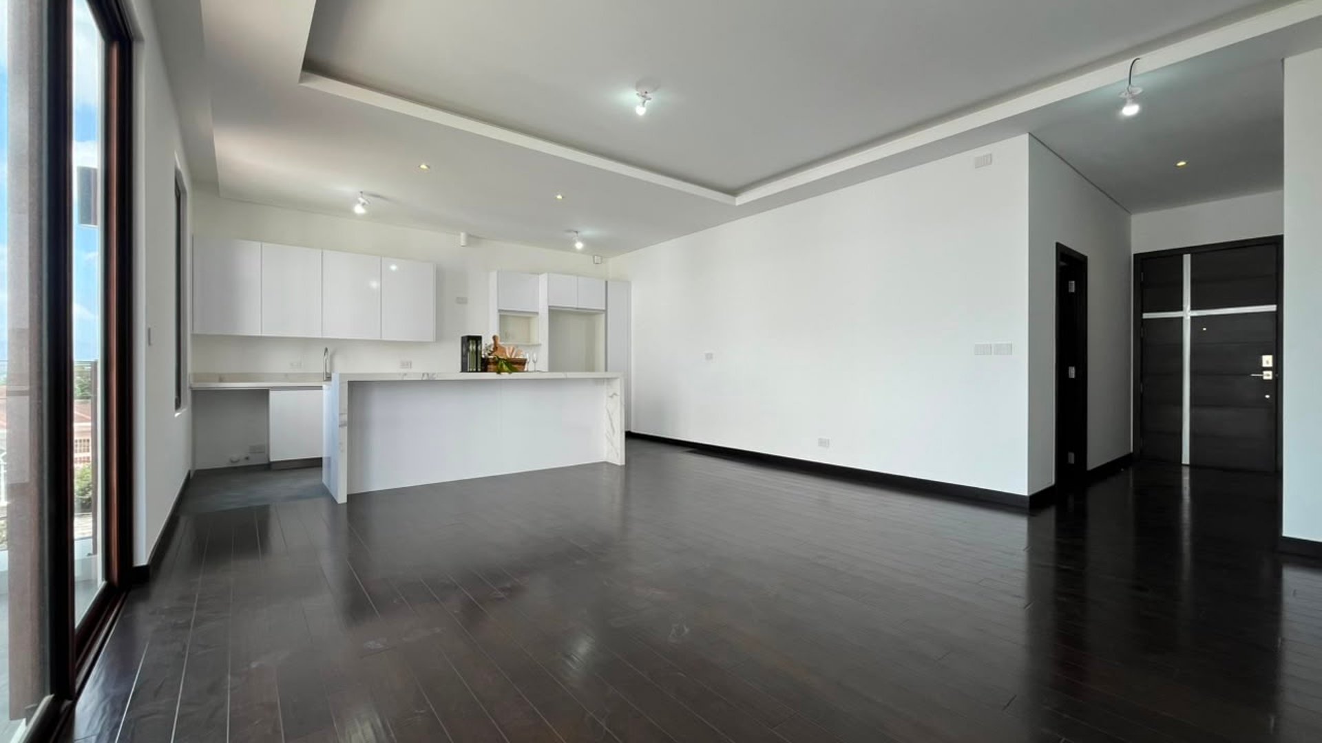 RENTA Apartamento Zona 16 Edificio Nogales de Cayalá - Miniatura 4