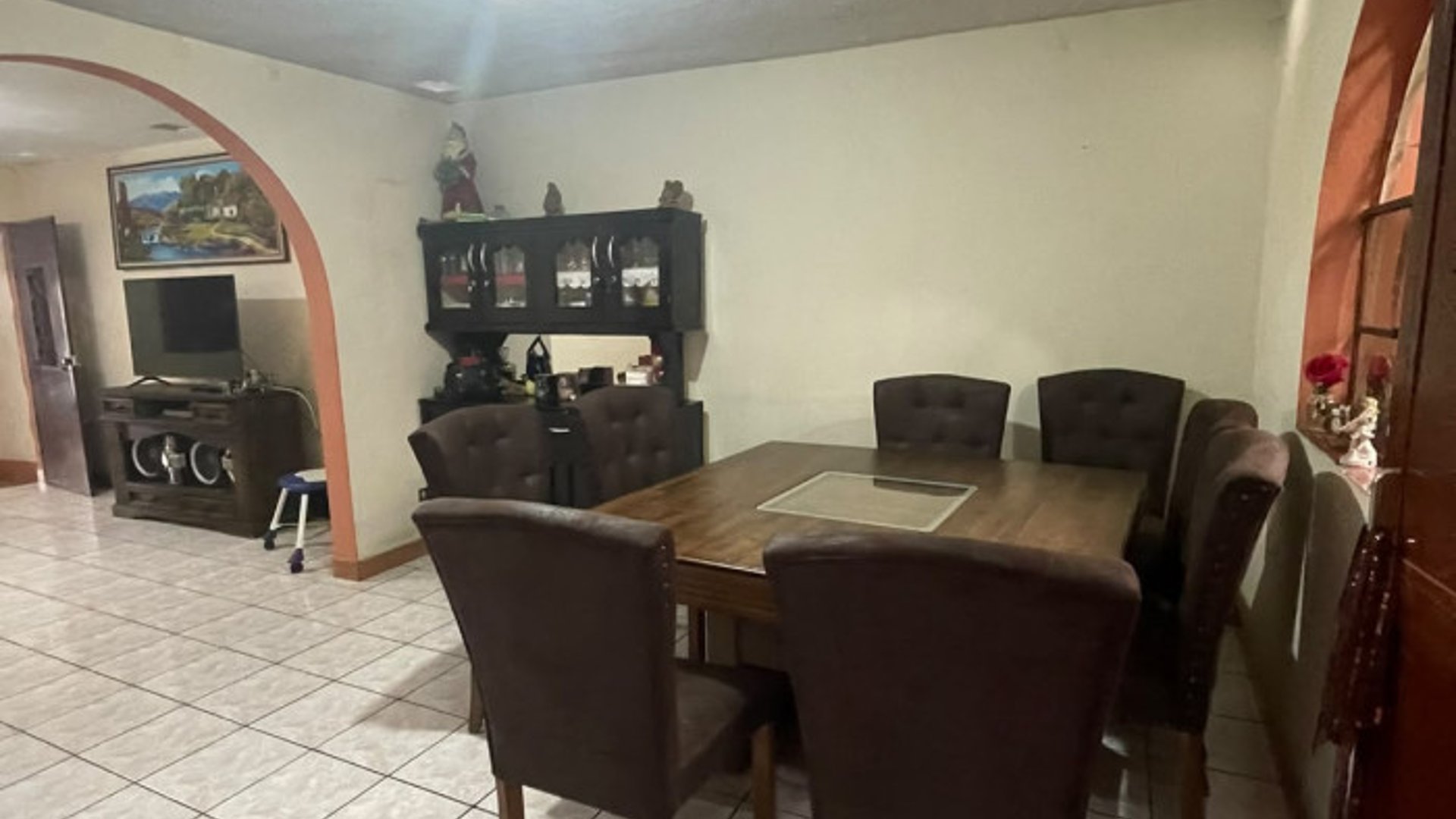 Casa en Venta de 4 Habitaciones en Villa Nueva Zona 4 - Miniatura 4