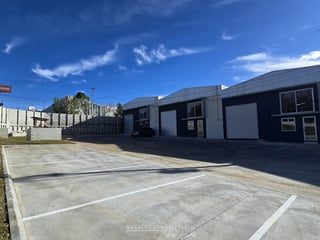 Ofibodega en Renta sobre Carretera a El Salvador | 545.33 m² + 5 Parqueos - Image 2