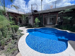 4 Bedroom House with Garden and Pool for Sale in Alotenango, Guatemala - $.1,299,051.40 - 3