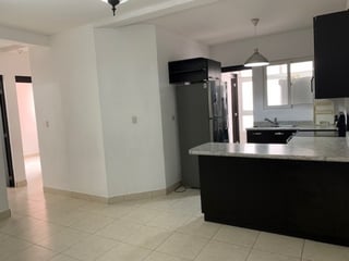 Venta de Apartamento Equipado en Zona 14 La Villa - 2