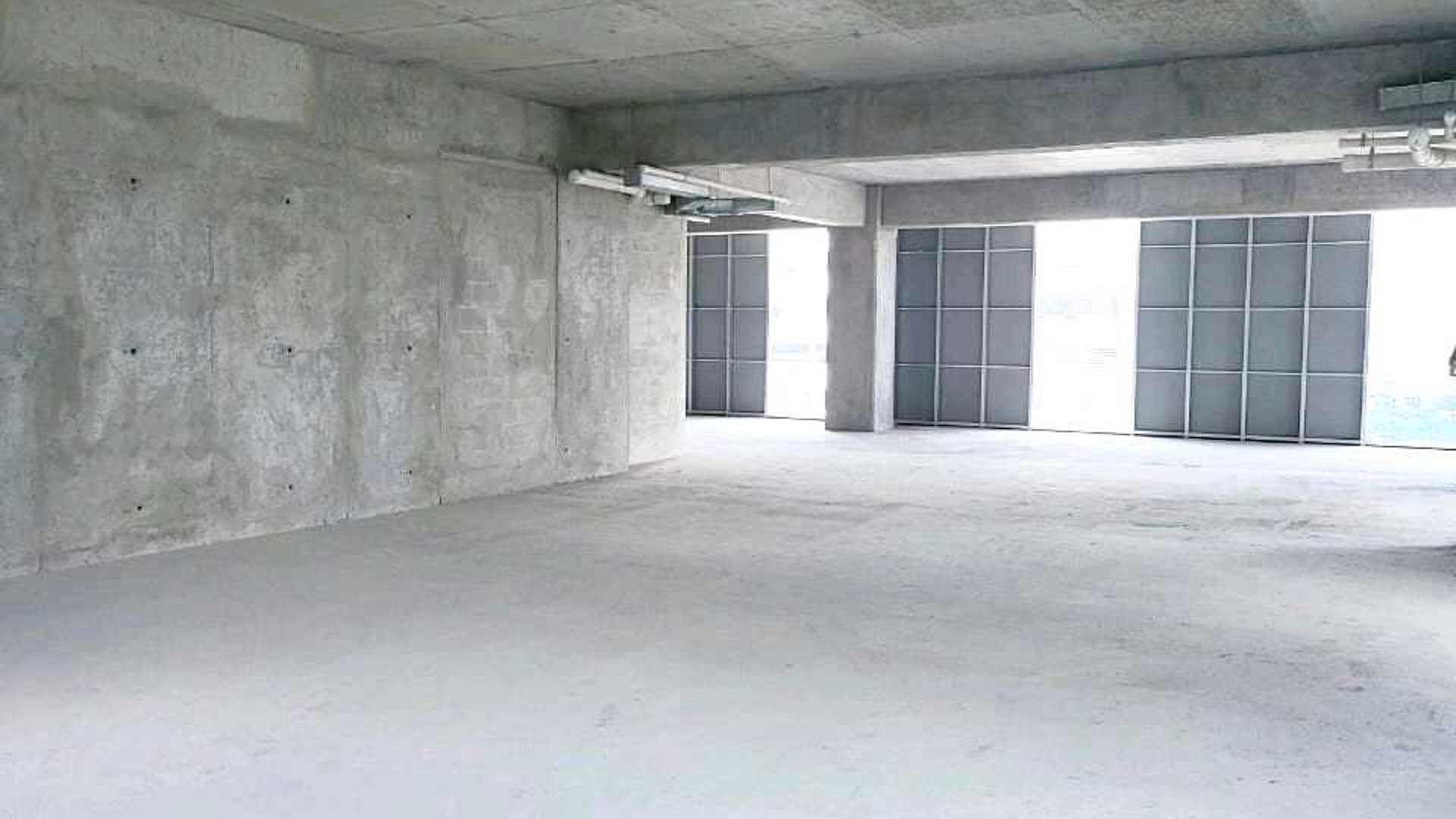 OFICINA EN ALQUILER???? Edificio AVIA, Zona 10 - Miniatura 3