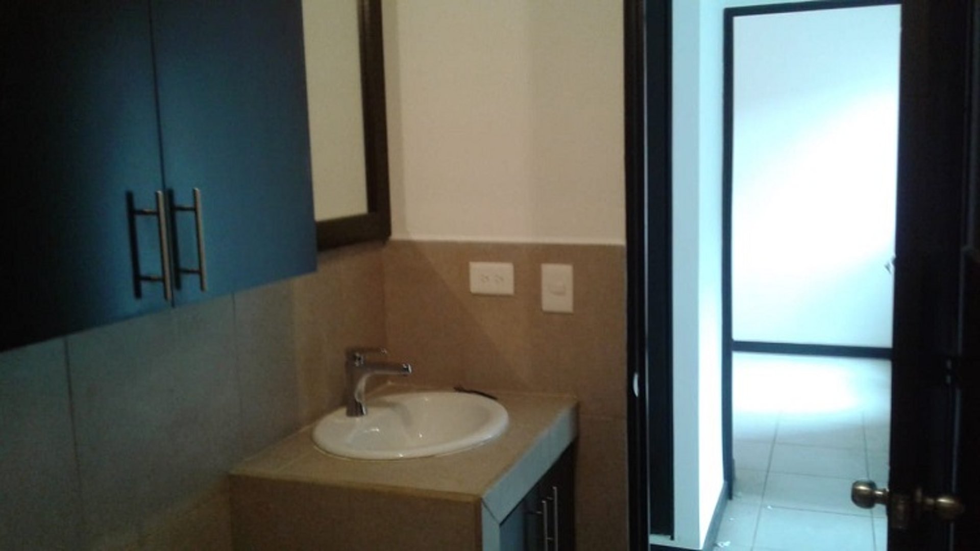 Alquilo Apartamento con Terraza en Zona 16 Cañada 16 - Miniatura 21