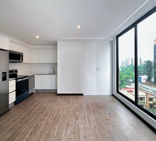 Apartamento en renta de 1 habitación en Zona 14