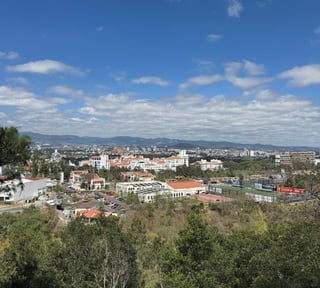 Venta de apartamento en zona 16 kanajuyu