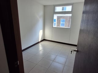 APARTAMENTO EN ALQUILER EN ZONA 1 - 2