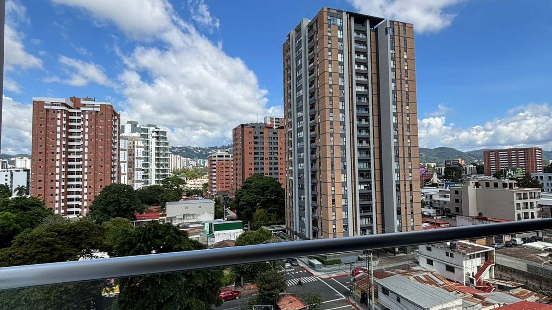 Venta de apartamento para inversión -2 habitaciones - zona 10 Ref-6021 - Miniatura 13