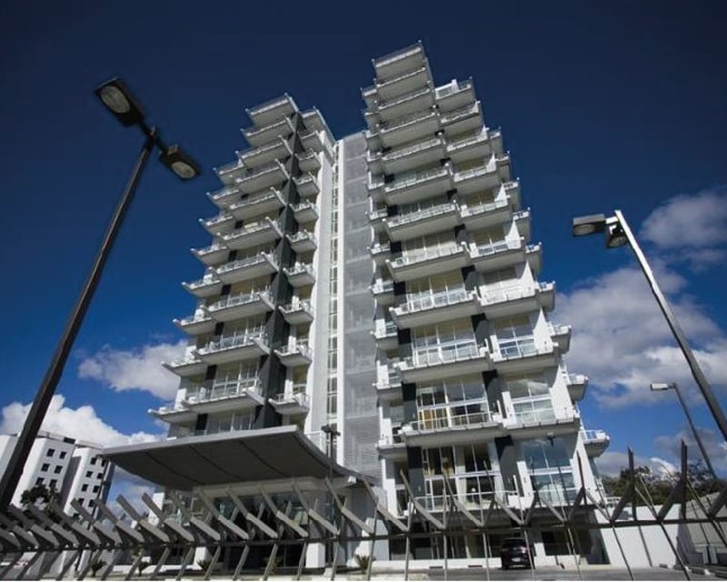 Apartamento en Venta en Edificio Atrium Zona 10