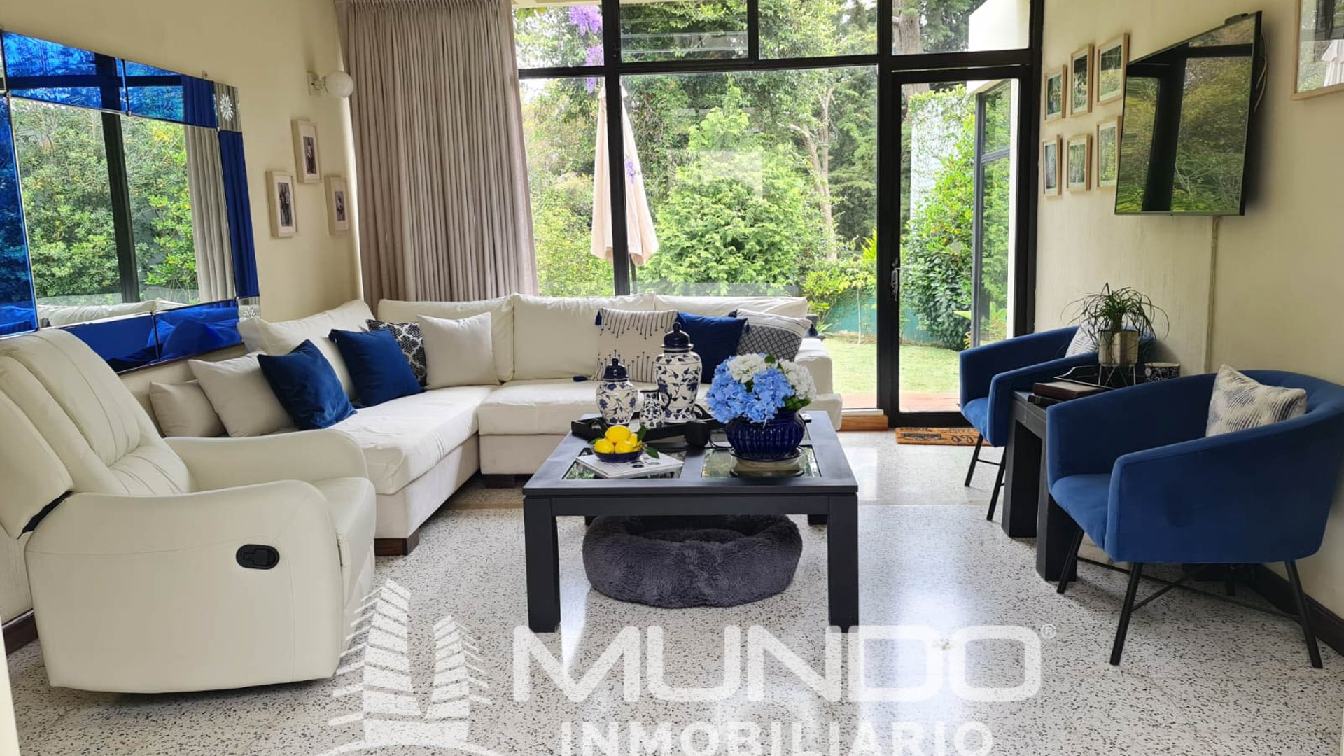 CASA EN VENTA EN ZONA 10