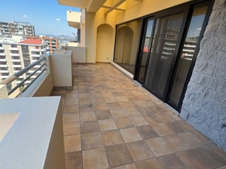 Penthouse en Venta y Renta cerca de La Estación zona 10 - 4