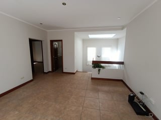 Spacious 3-Bedroom House with Pergola and Garden in Residencial Casa Y Campo - Image 4