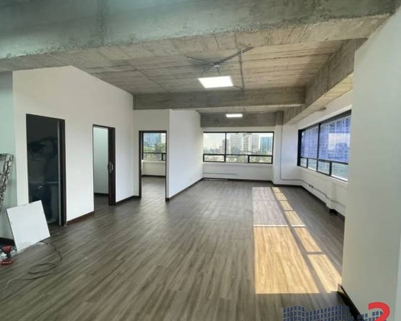 Oficina en Renta, Zona 10 (R7722)