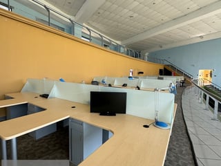 2 Edificios en Renta ideal para Universidades, Call Center u Oficinas CAES - Image 26