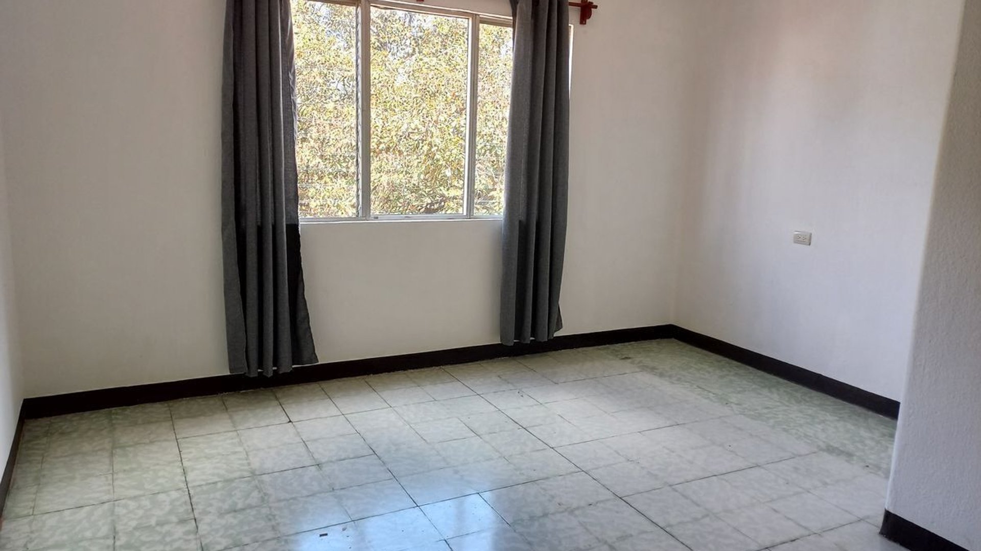 OFICINAS EN ALQUILER EN ZONA 3 LO DE BRAN - Miniatura 9